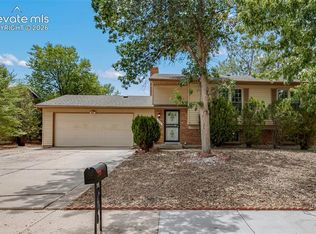 2520 Prescott Cir E, Colorado Springs, CO 80916