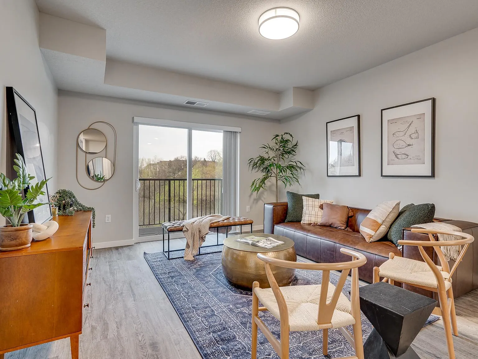 The Westlyn Apartments — Photo 2