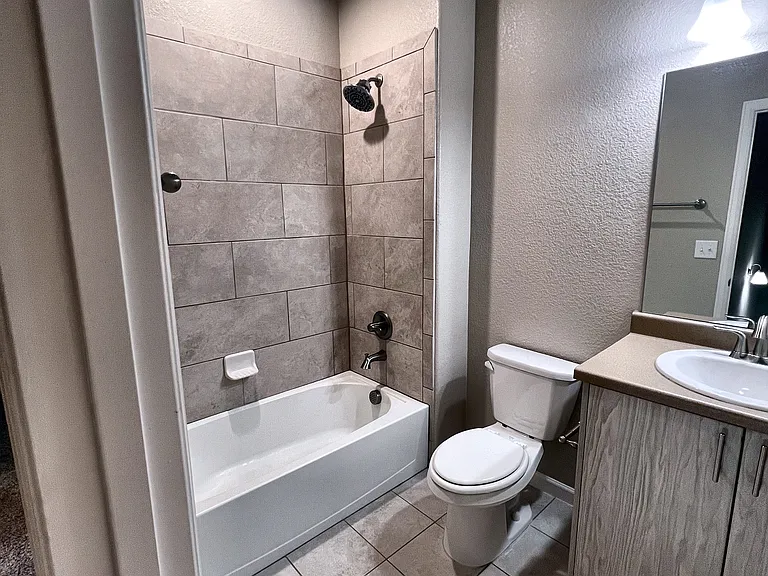 11250 Florence St — Photo 7