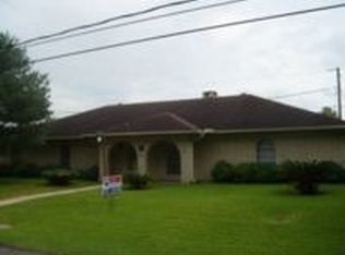 945 Joyce St, Marrero, LA 70072