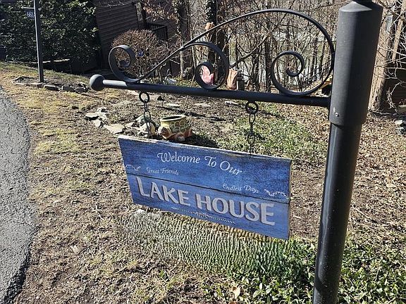 2nd image of 6614 W Lakeridge Rd