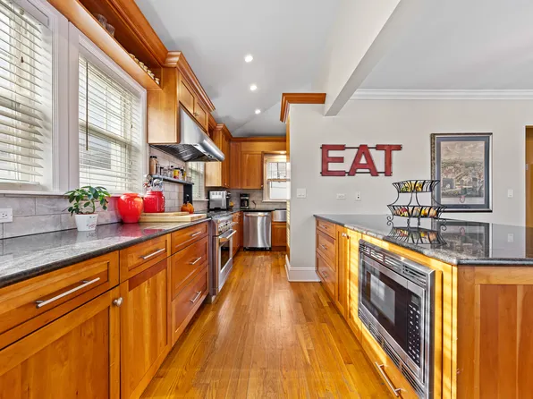 146-36 13th Avenue image 7 of 27