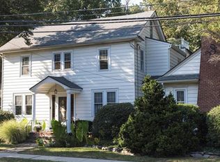 625 Elm Ave, Woodbury Heights, NJ 08097