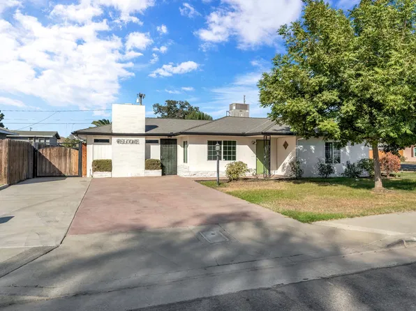 1850 Easy St, Hanford, CA 93230