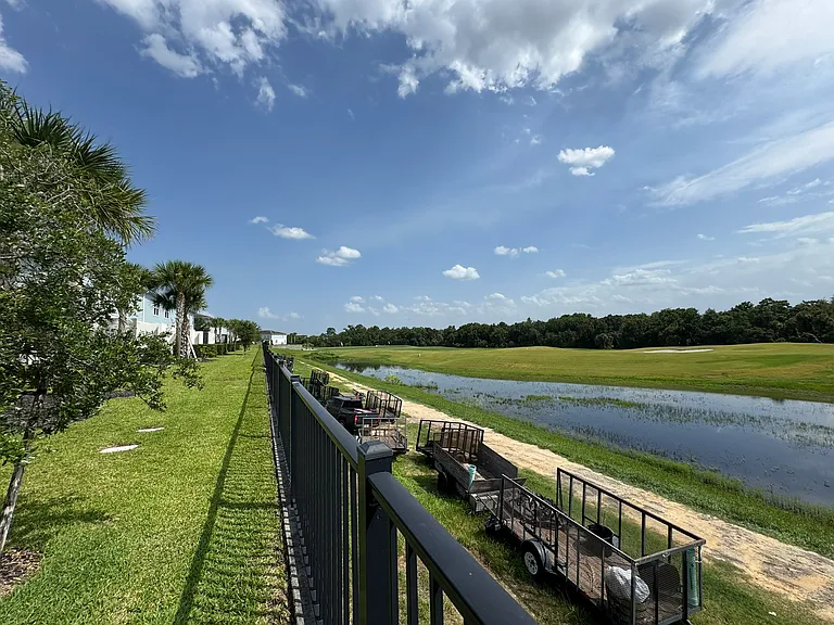 768 Driving Range Ct — Photo 26