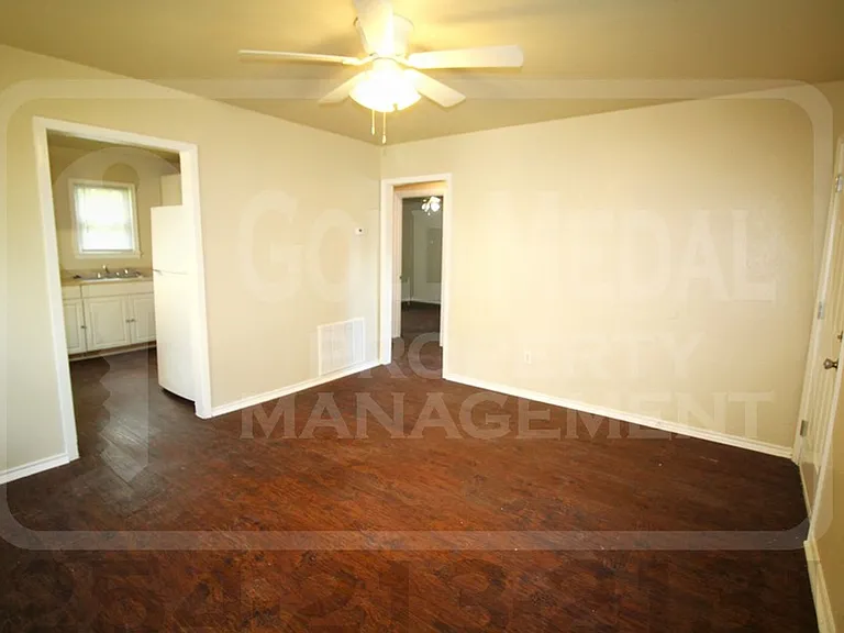 1000 Morris Dr — Photo 5