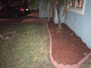 402 Prince Charles Dr, Davenport, FL 33837