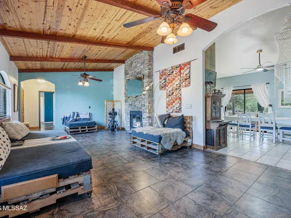 4155 W Coyote Ridge Trl, Tucson, AZ 85746
