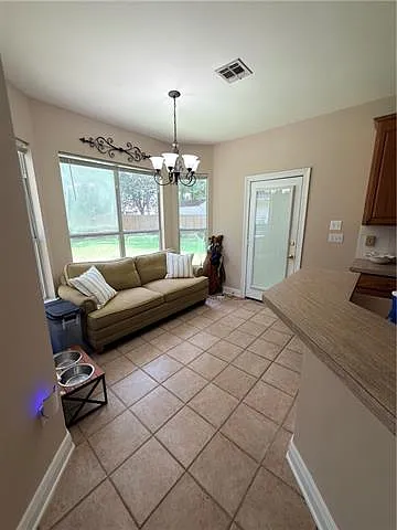 637 Apache Dr — Photo 7