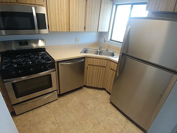 3rd image of 2037 San Marcos Dr SE APT 445
