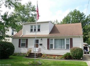 1564 Brainard Rd, Lyndhurst, OH 44124