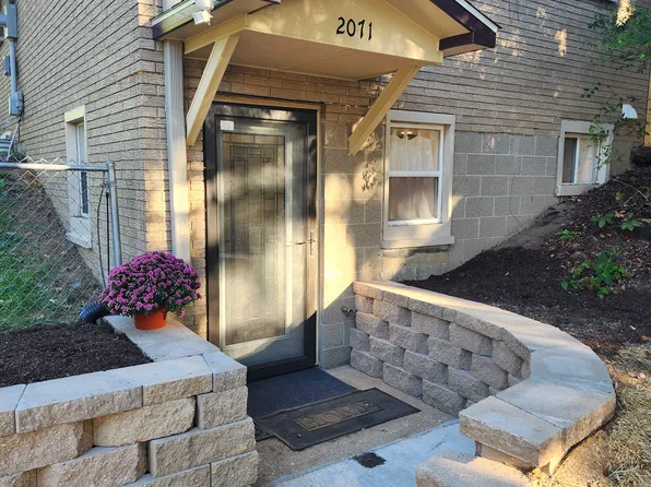 2071 N 9th St #B, Kalamazoo, MI 49009