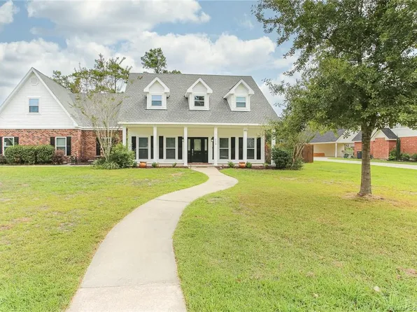 1118 Caesars Ct, Lake Charles, LA 70611