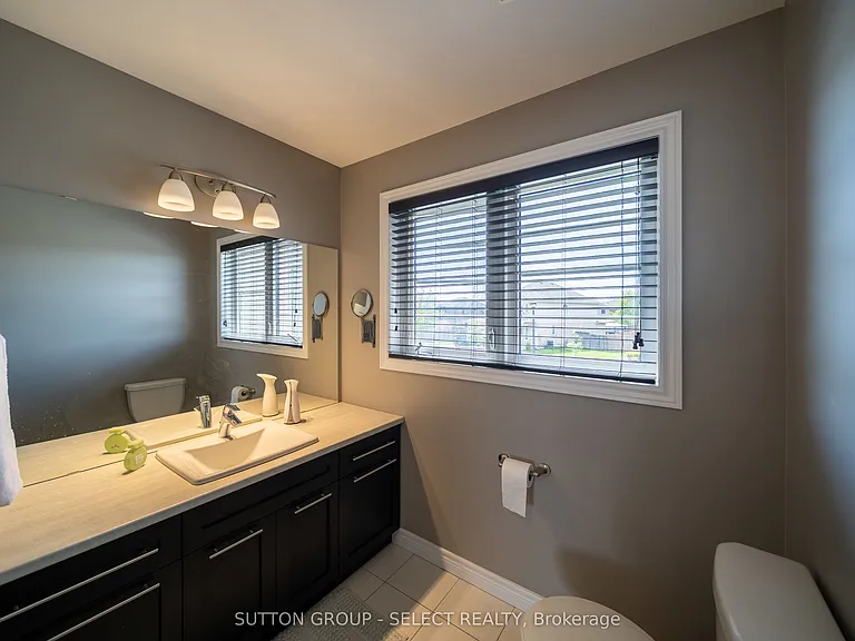 1825 Couldridge Way — Photo 16