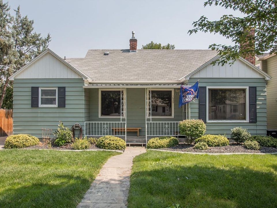 Lawn care included in rent!