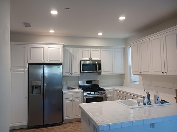 2nd image of 533 Sertoma Way