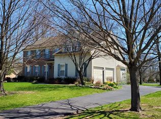 427 Knightsbridge Ln, Hatfield, PA 19440
