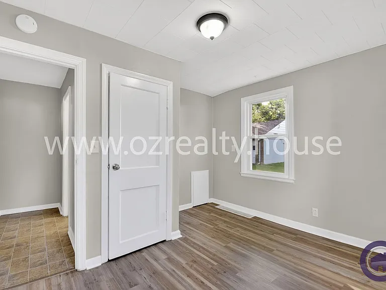 123 S Masters Ct — Photo 11