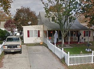 383 Manor Ave, Carneys Point, NJ 08069