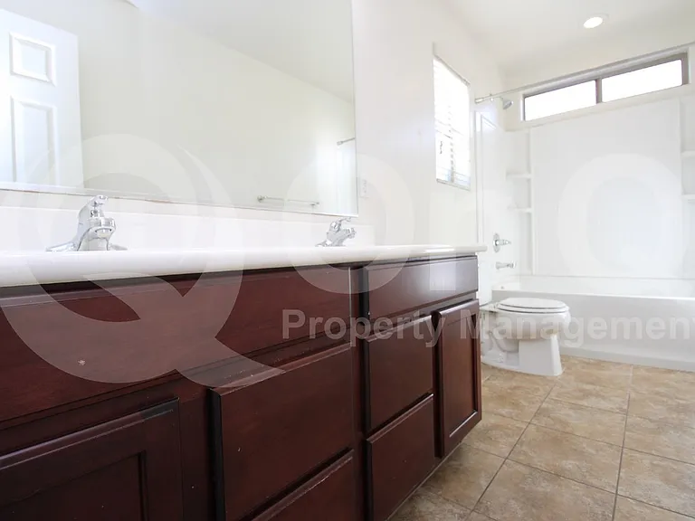 3450 E Terrace Ave — Photo 42