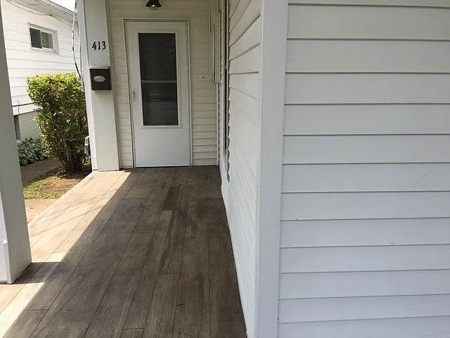 413 Orchard Ave — Photo 5