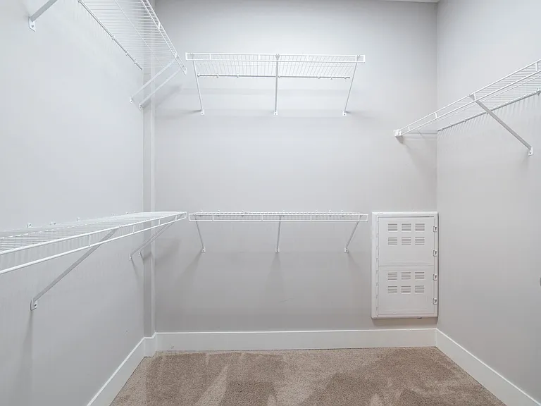 463 Columbus Ave — Photo 60
