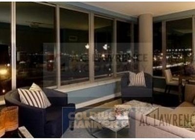 2nd image of 34 Desbrosses St APT 814
