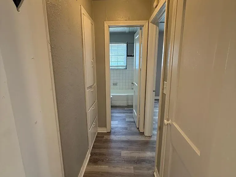1122 Arkansas St — Photo 6