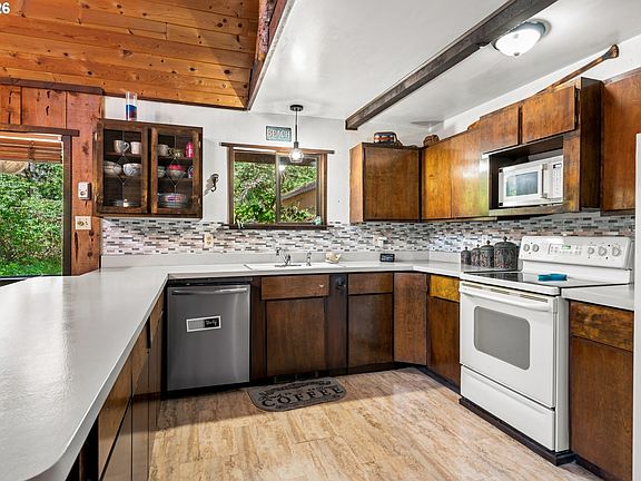 5th image of 95618 Whalestail Ln