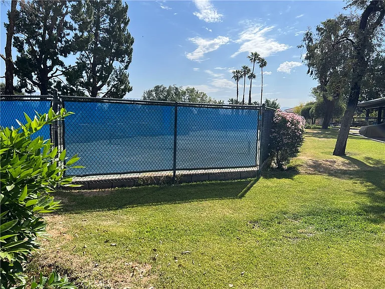 2801 E Los Felices Cir #D117 — Photo 28