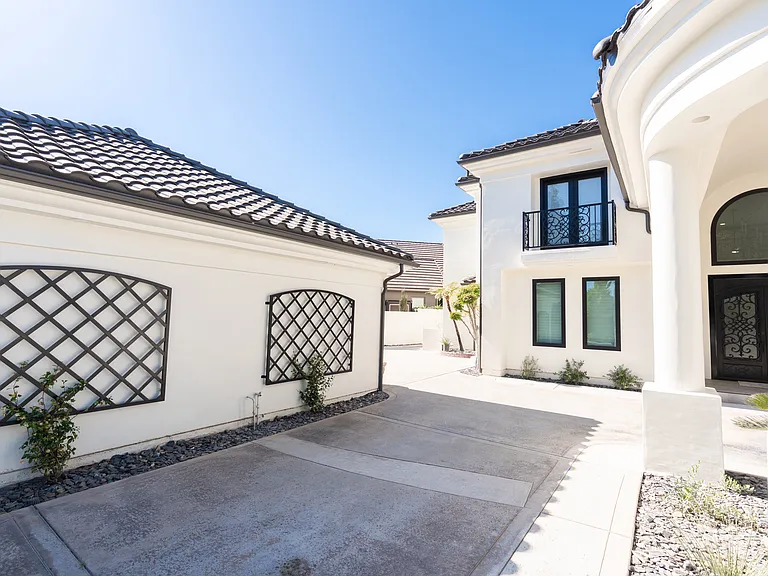 2589 W Lake Van Ness Cir — Photo 4