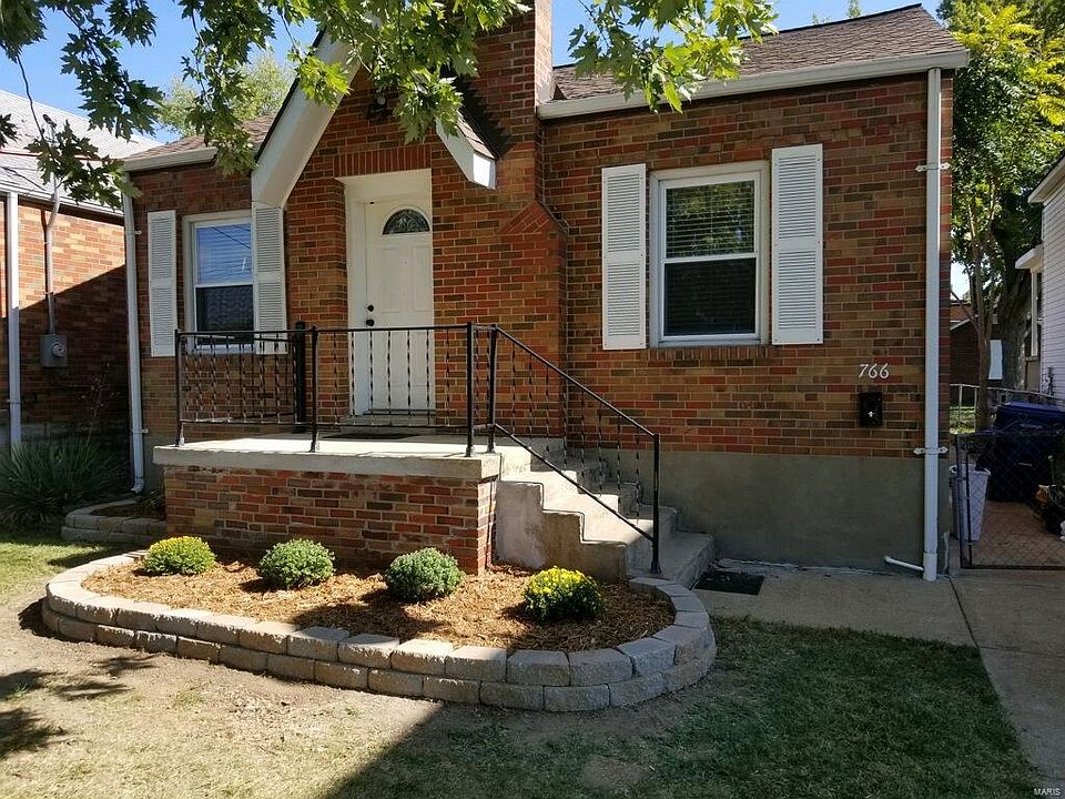 1st image of 766 Pardella Ave