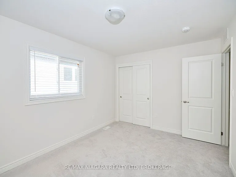 3595 Carolina Ct — Photo 21