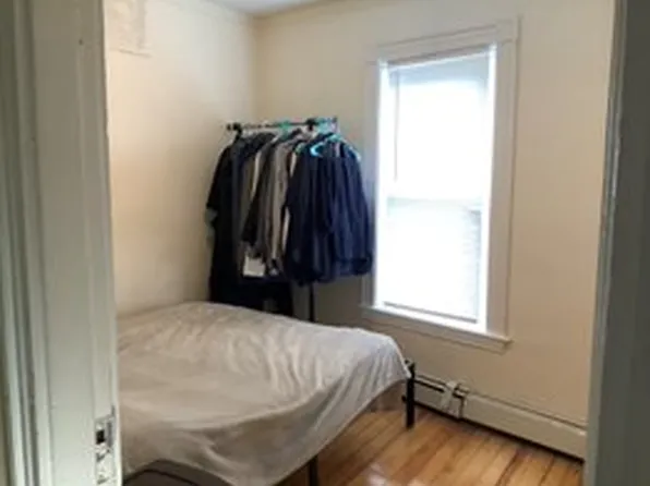 86 Prentiss St #8, Watertown, MA 02472