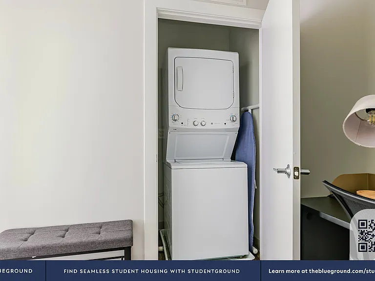 Washer/Dryer in Apartment