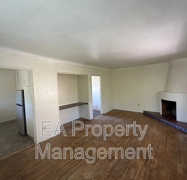 414 Pine St SE #3 — Photo 2