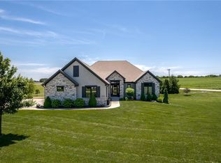 11201 Wilmar Dr, Liberty, MO 64068