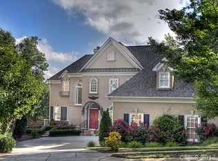 6822 Linkside Ct, Charlotte, NC 28277