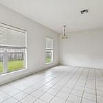 5th image of 1002 Janette Ct