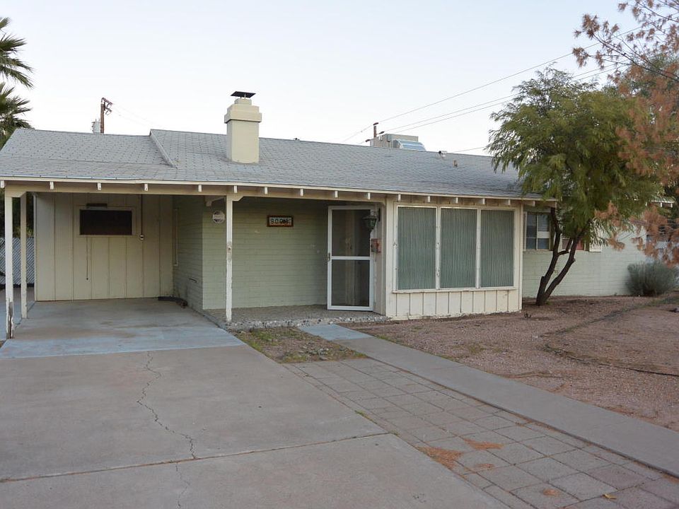1st image of 900 N Cameron Ave