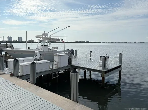 1251 Nettles Blvd, Jensen Beach, FL 34957