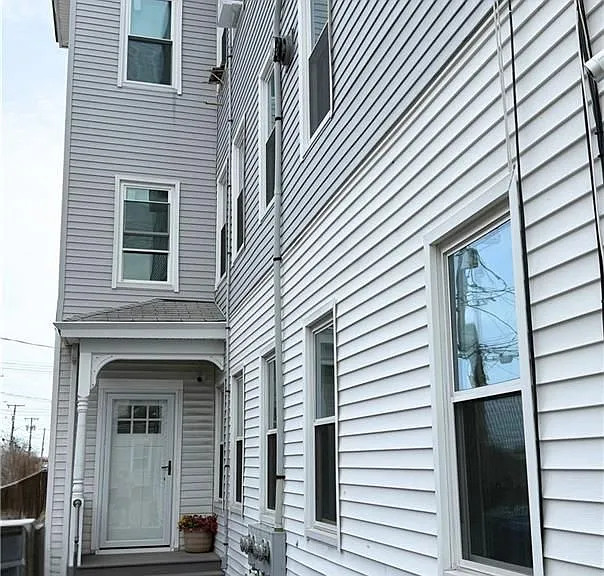 53 Hadwin St #2 — Photo 7