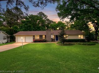 70 Haven Dr, Fort Smith, AR 72901