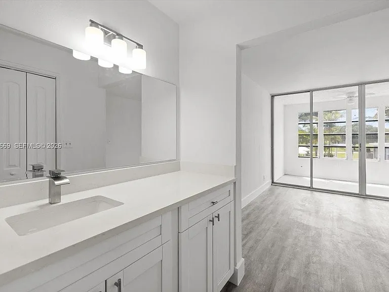 9441 Evergreen Pl #206 — Photo 13
