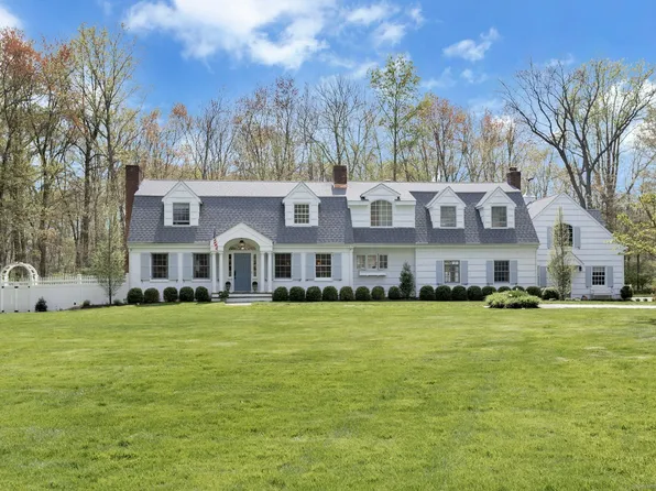 16 Stonewall Lane, Darien, CT 06820
