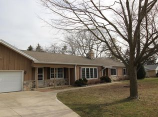 13608 W Cardinal Pkwy, New Berlin, WI 53151