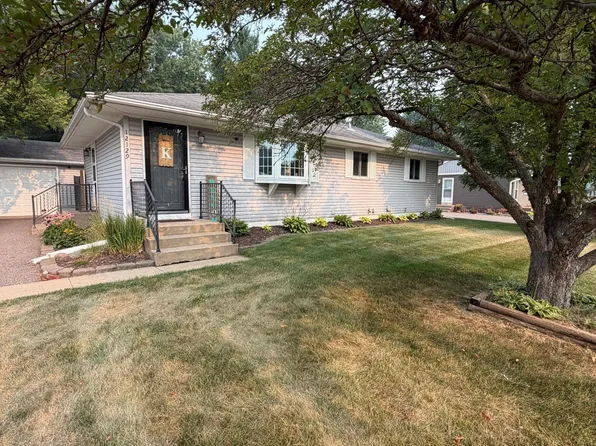 12129 Oak Park Blvd NE, Blaine, MN 55434