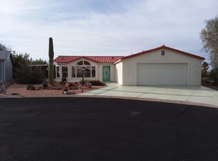 7737 W Platinum Dr, Tucson, AZ 85735