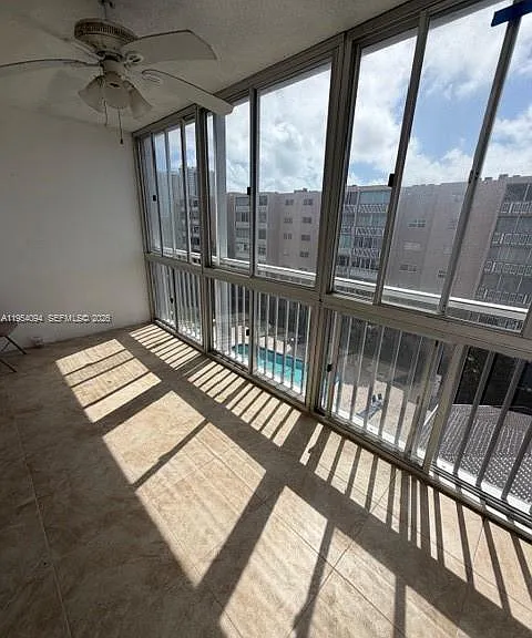 319 NE 14th Ave #607 — Photo 6