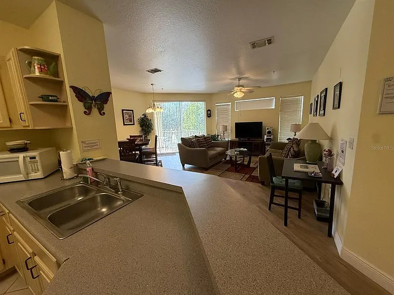 8917 Legacy Ct #207 — Photo 8